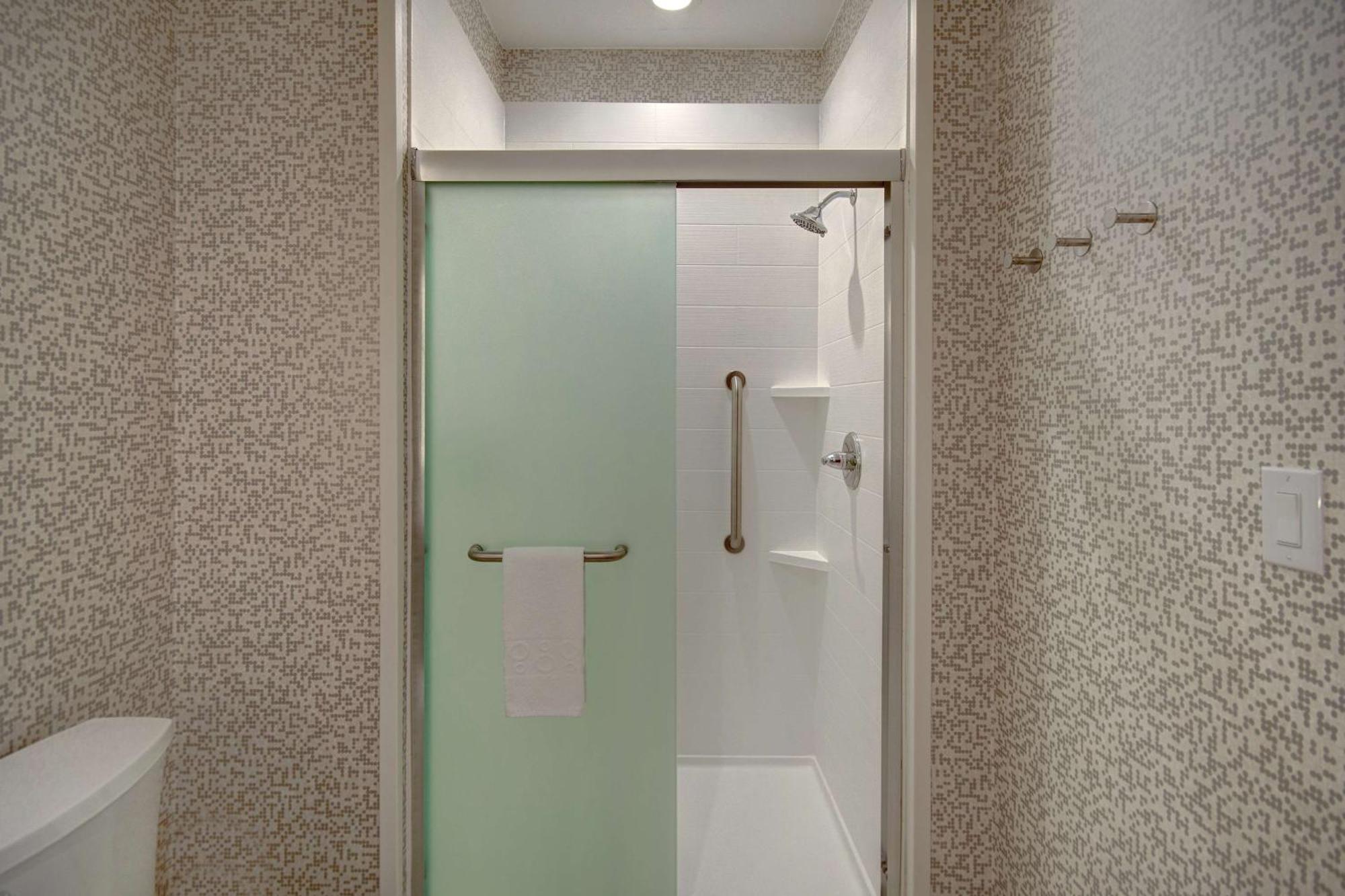 Home2 Suites By Hilton Burleson Zewnętrze zdjęcie