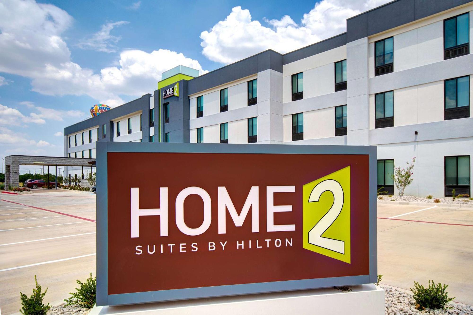 Home2 Suites By Hilton Burleson Zewnętrze zdjęcie